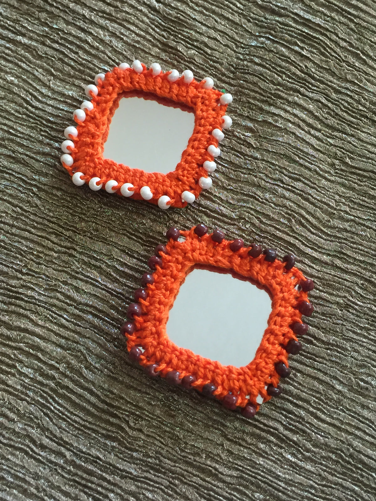 Big Mirror Buttons