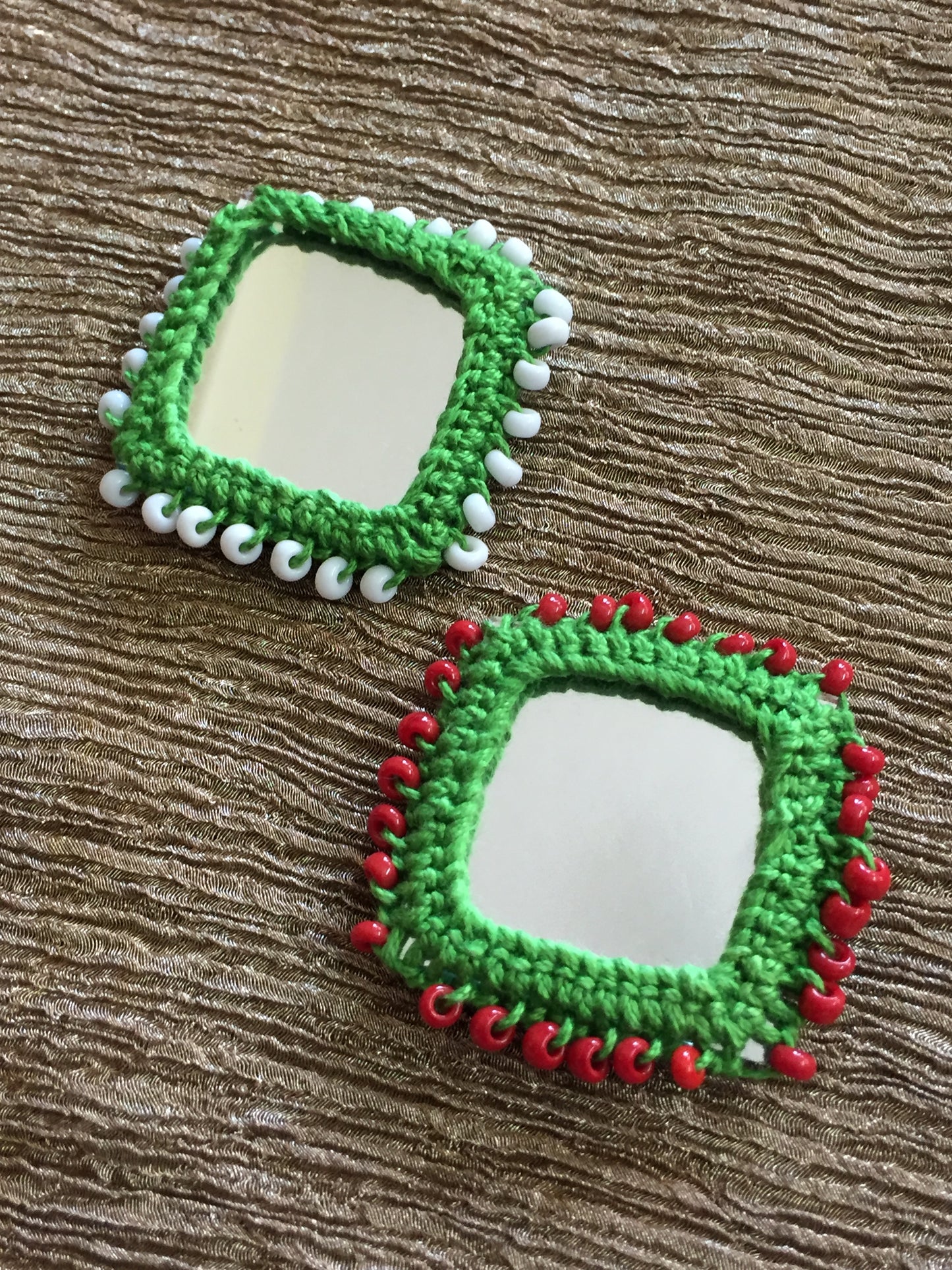 Big Mirror Buttons