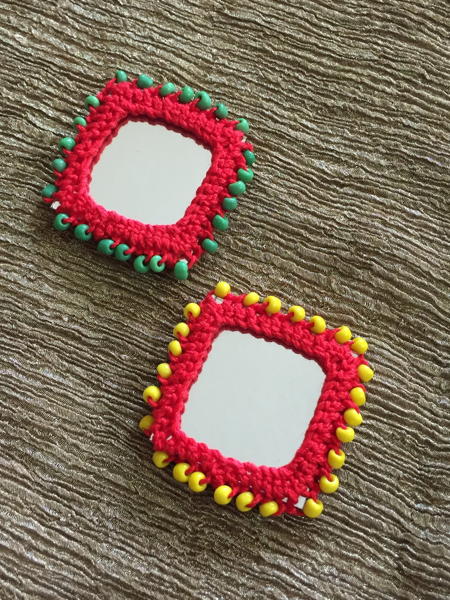 Big Mirror Buttons