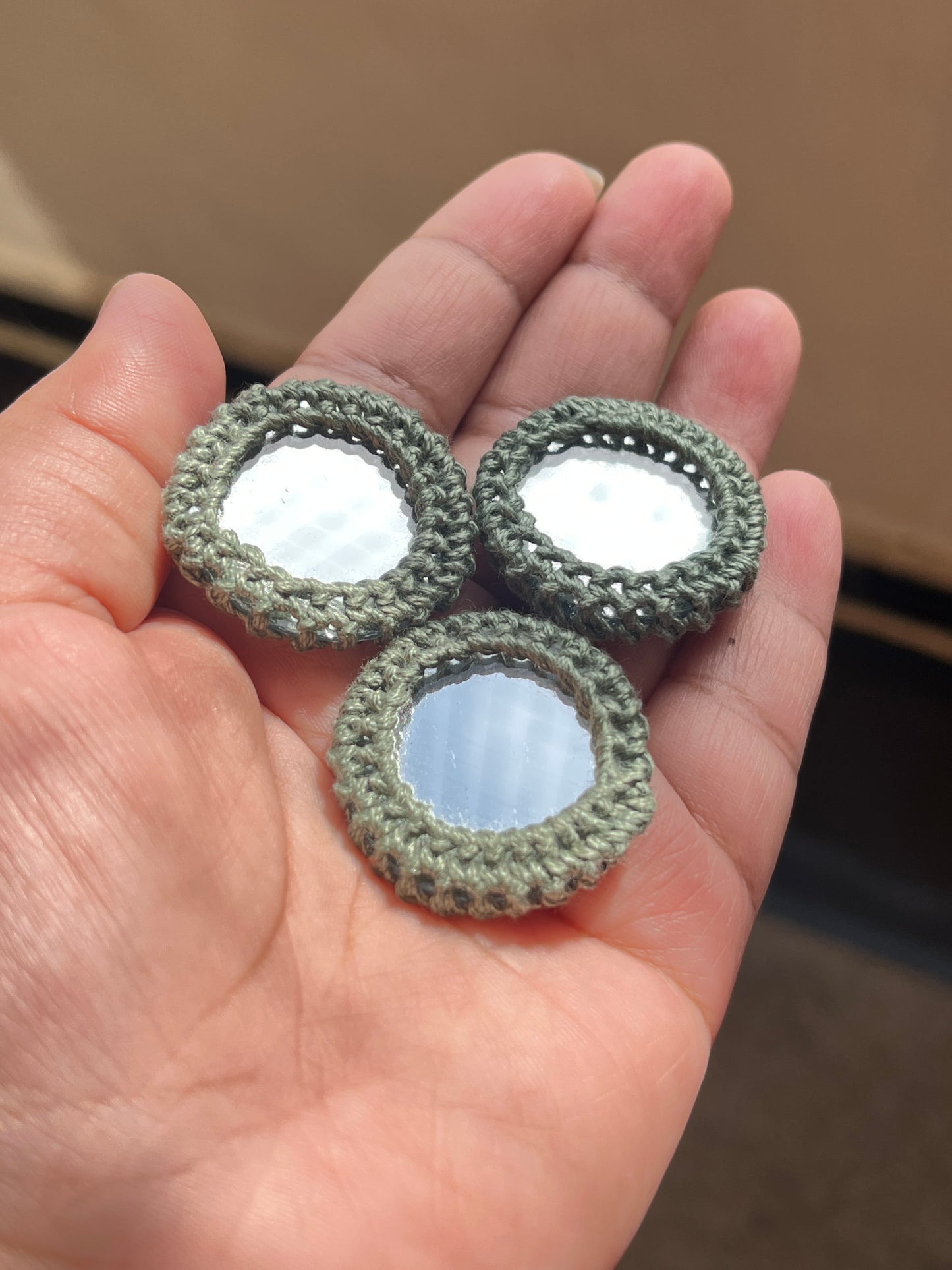 ENGLISH GREEN Mirror Buttons