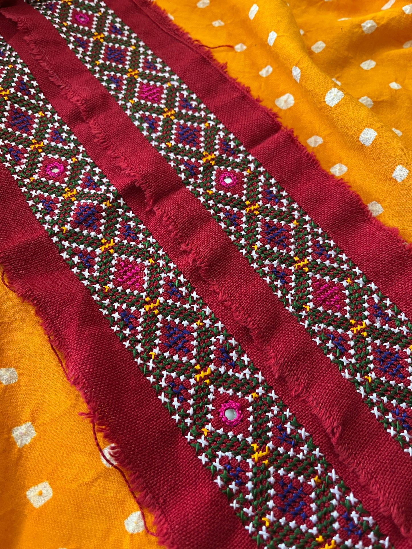 KB55 Kutchwork Border