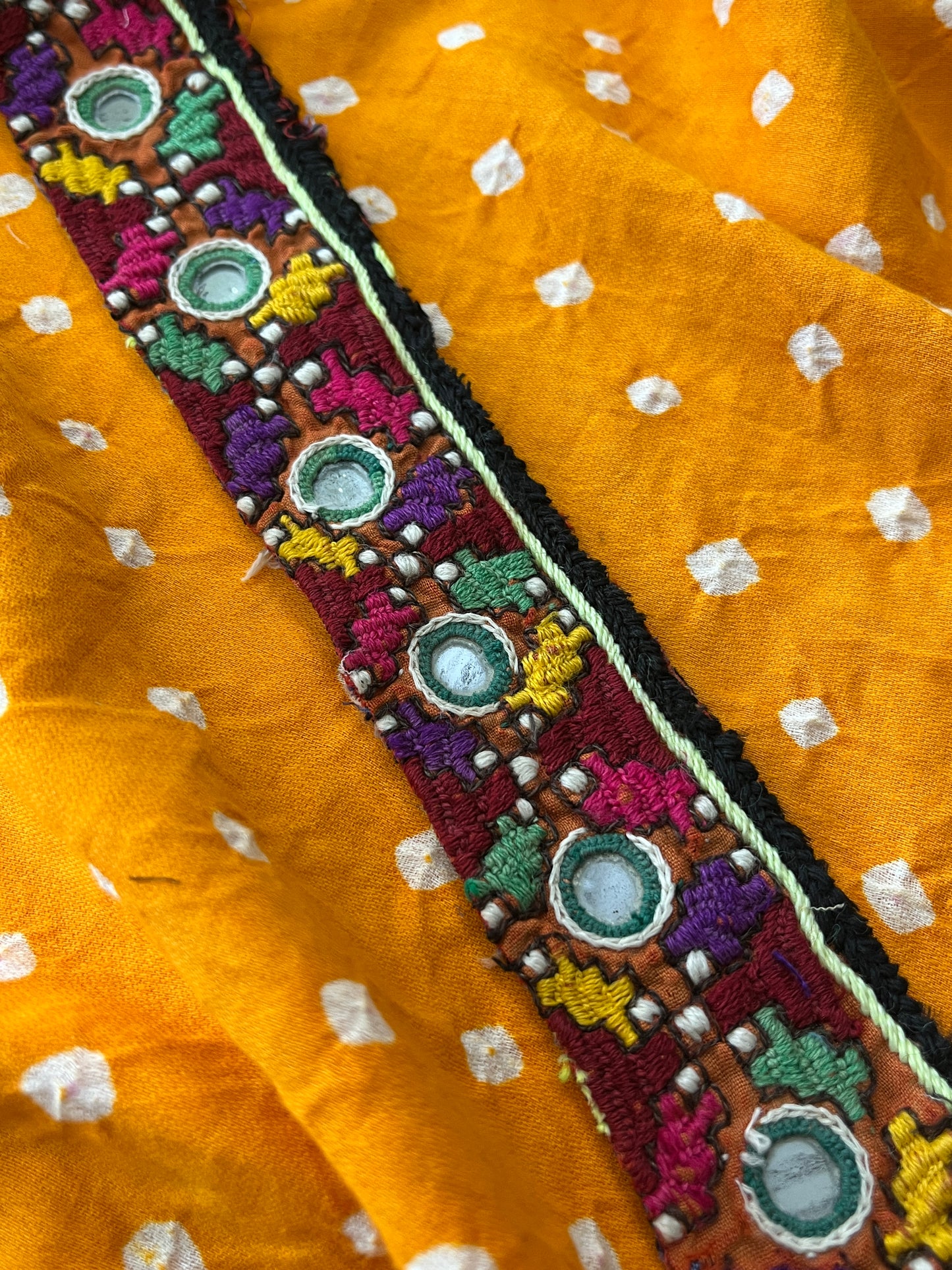 KB43 Kutchwork Border