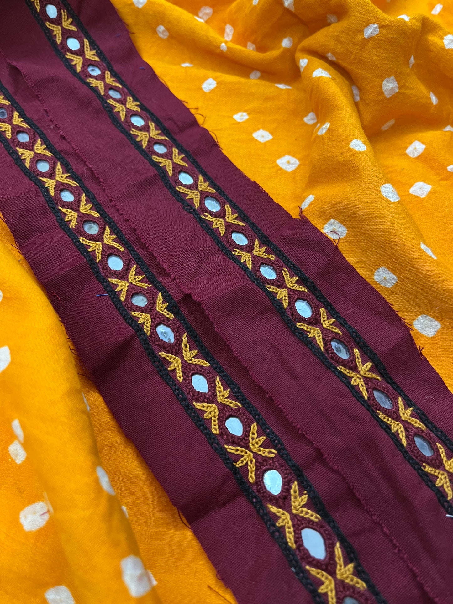 KB27 Kutchwork Border