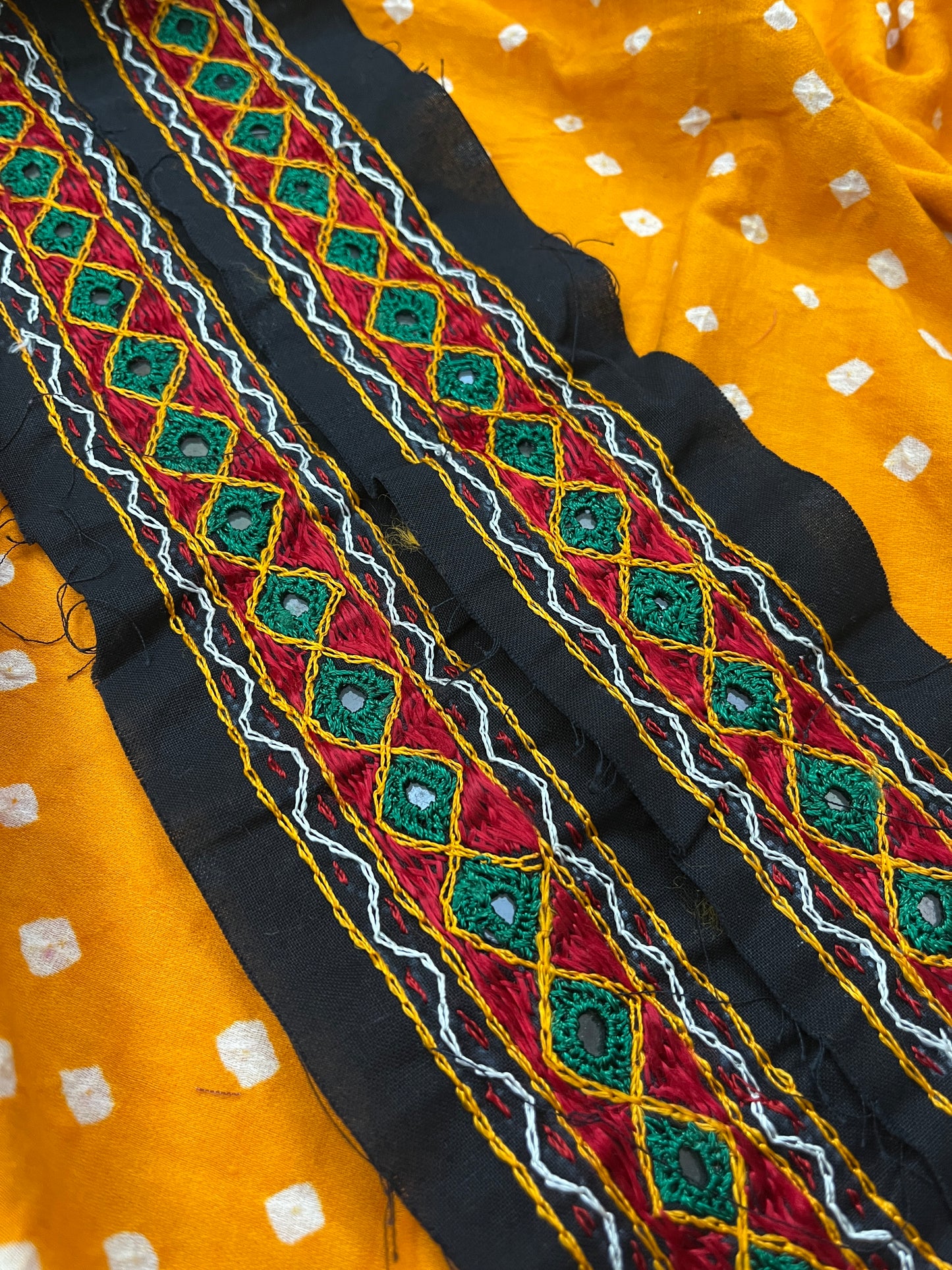KB47 Kutchwork Border