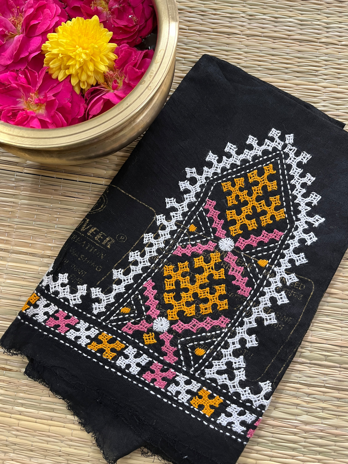 KUTBP249 Kutchwork Blouse Piece