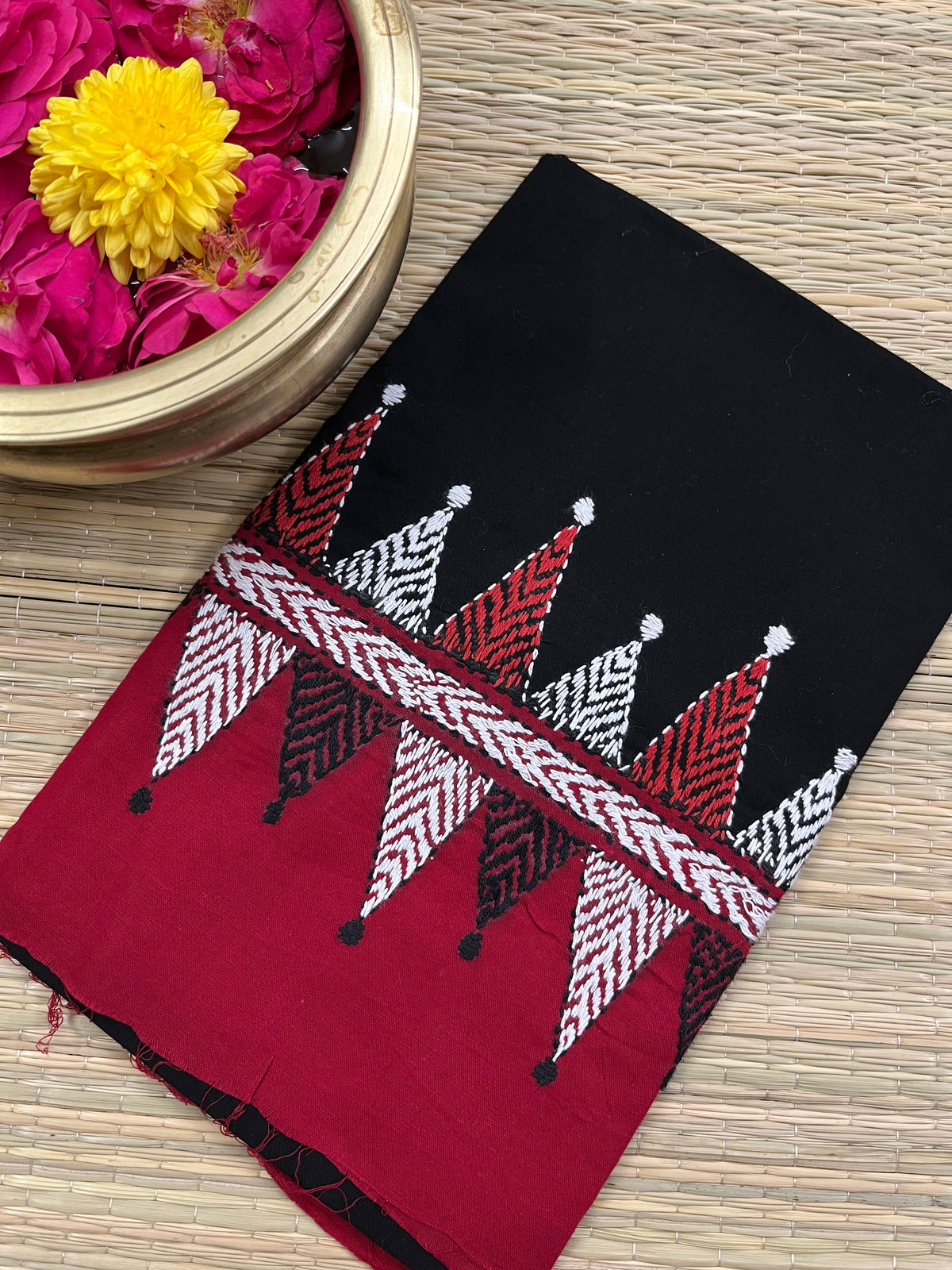 DKABP50 Dual Color Kanthawork Blouse Piece