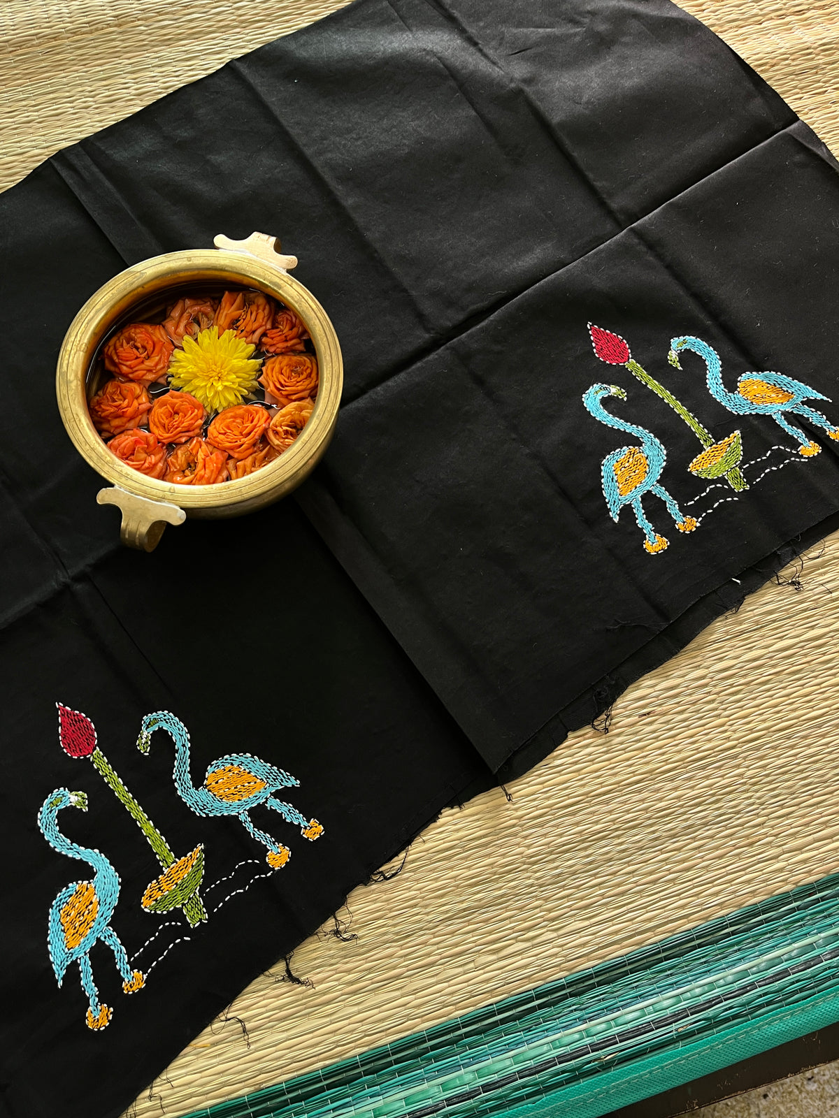 DKBP65 Designer Kanthawork Blouse Piece