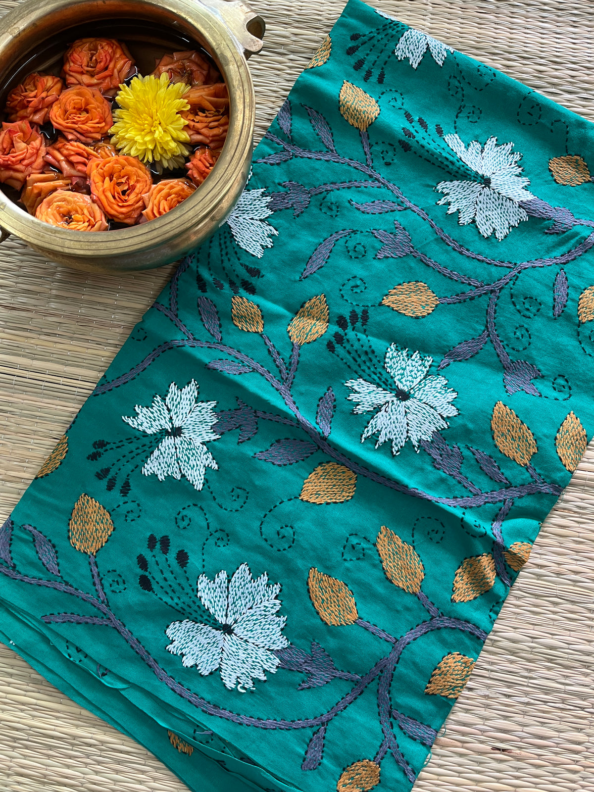 MKBP18 Floral Designer Kanthawork Blouse Piece
