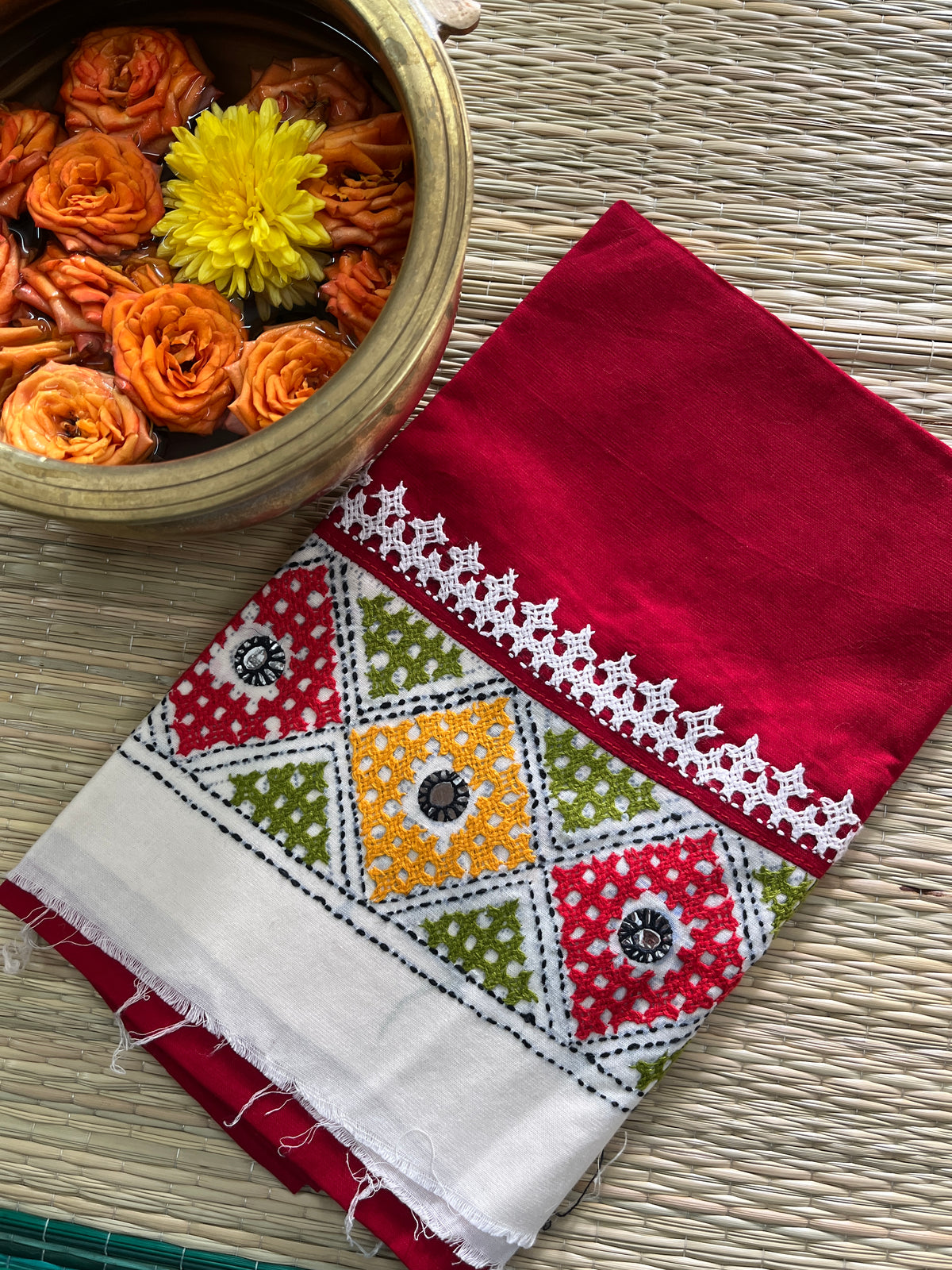 DKUBP54 Dual Color Kutchwork Blouse Piece
