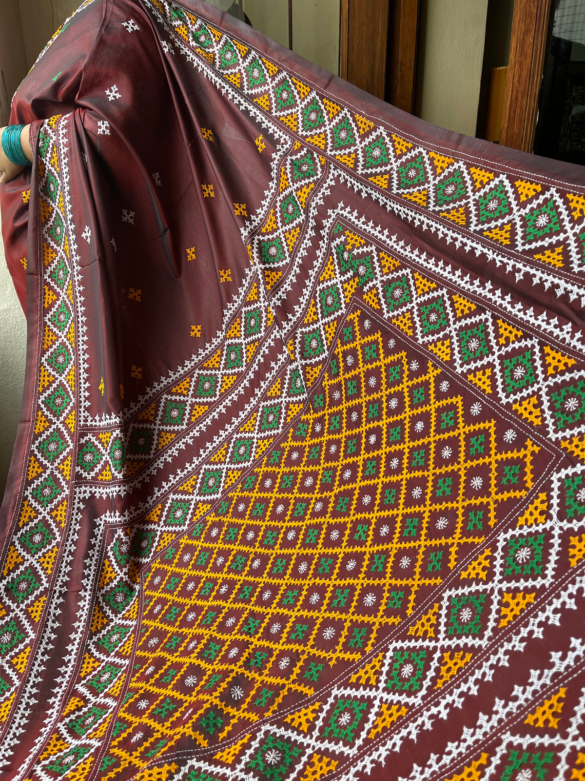 RIWAYAT Kutchwork Saree