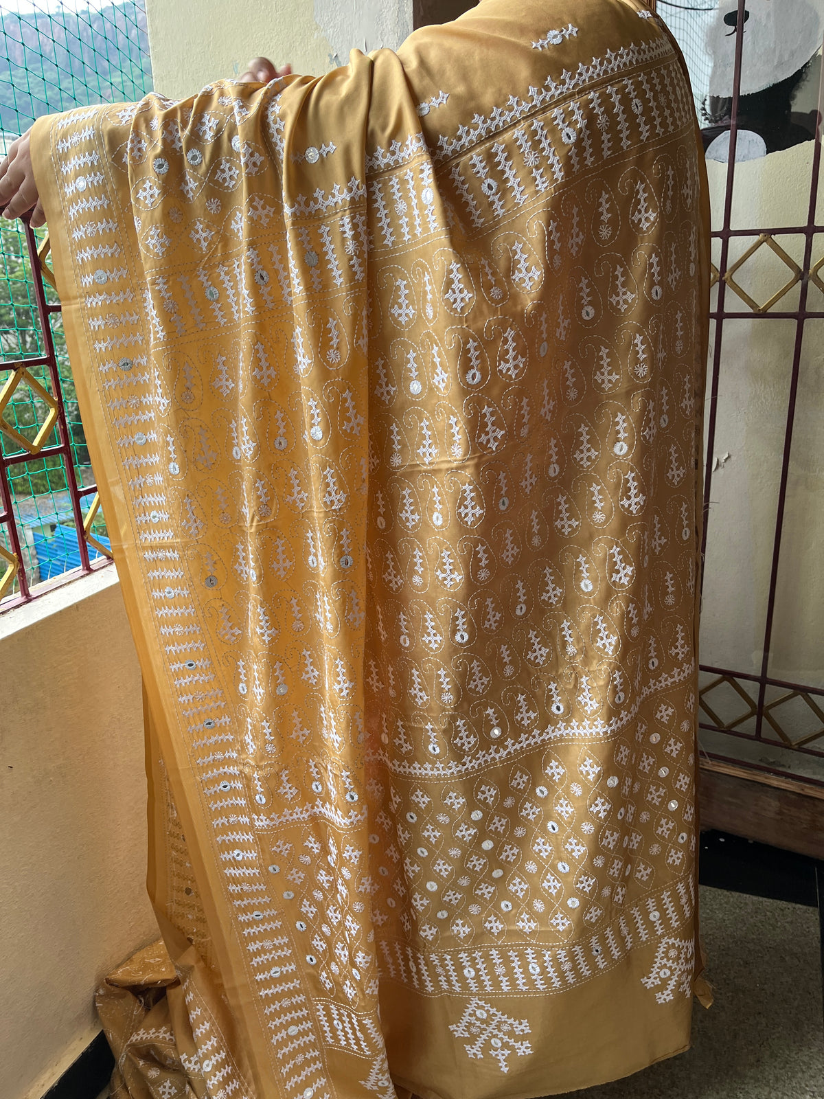 GRAND Kutchwork Saree