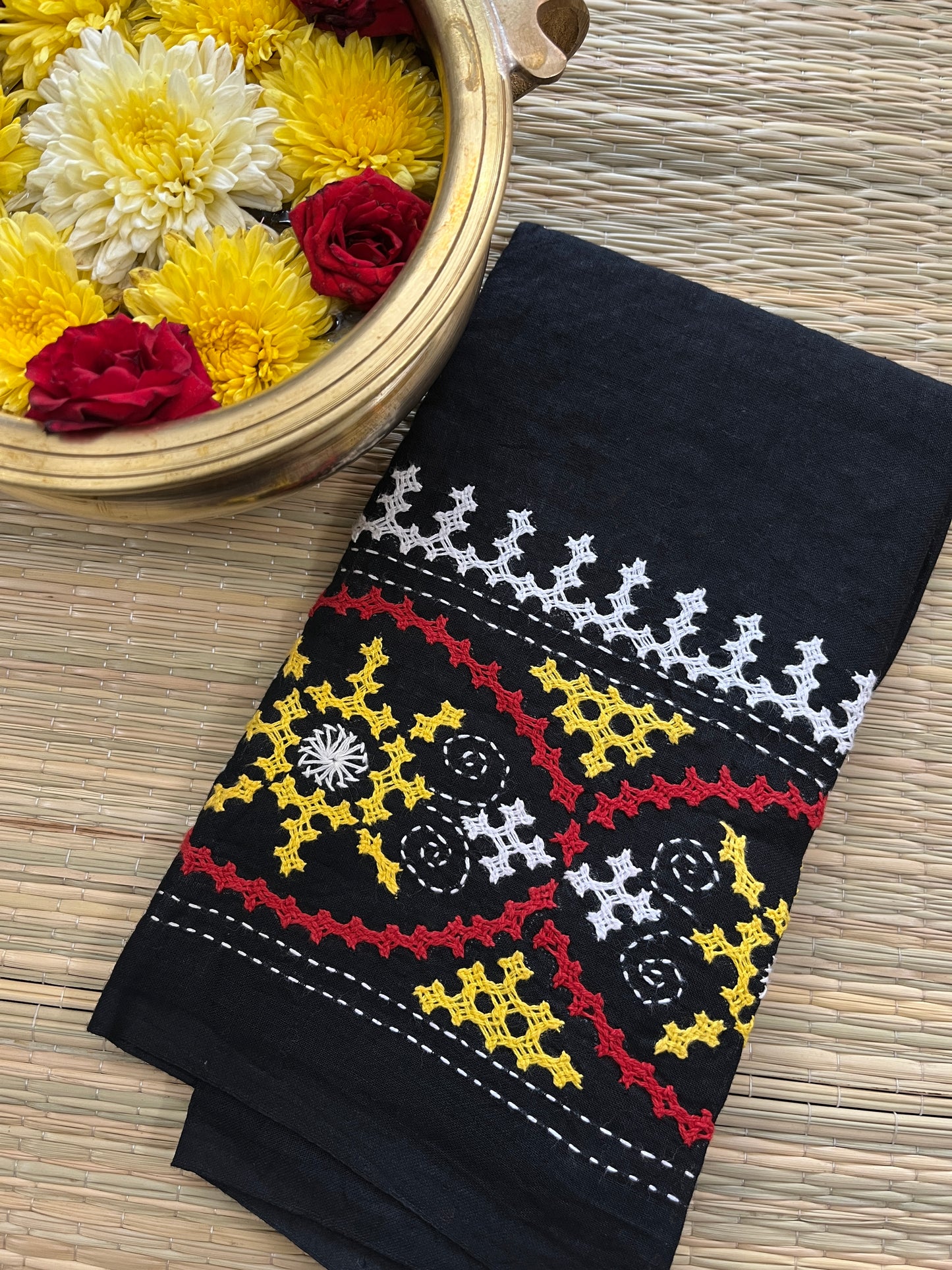 KUTBP24 Kutchwork Blouse Piece