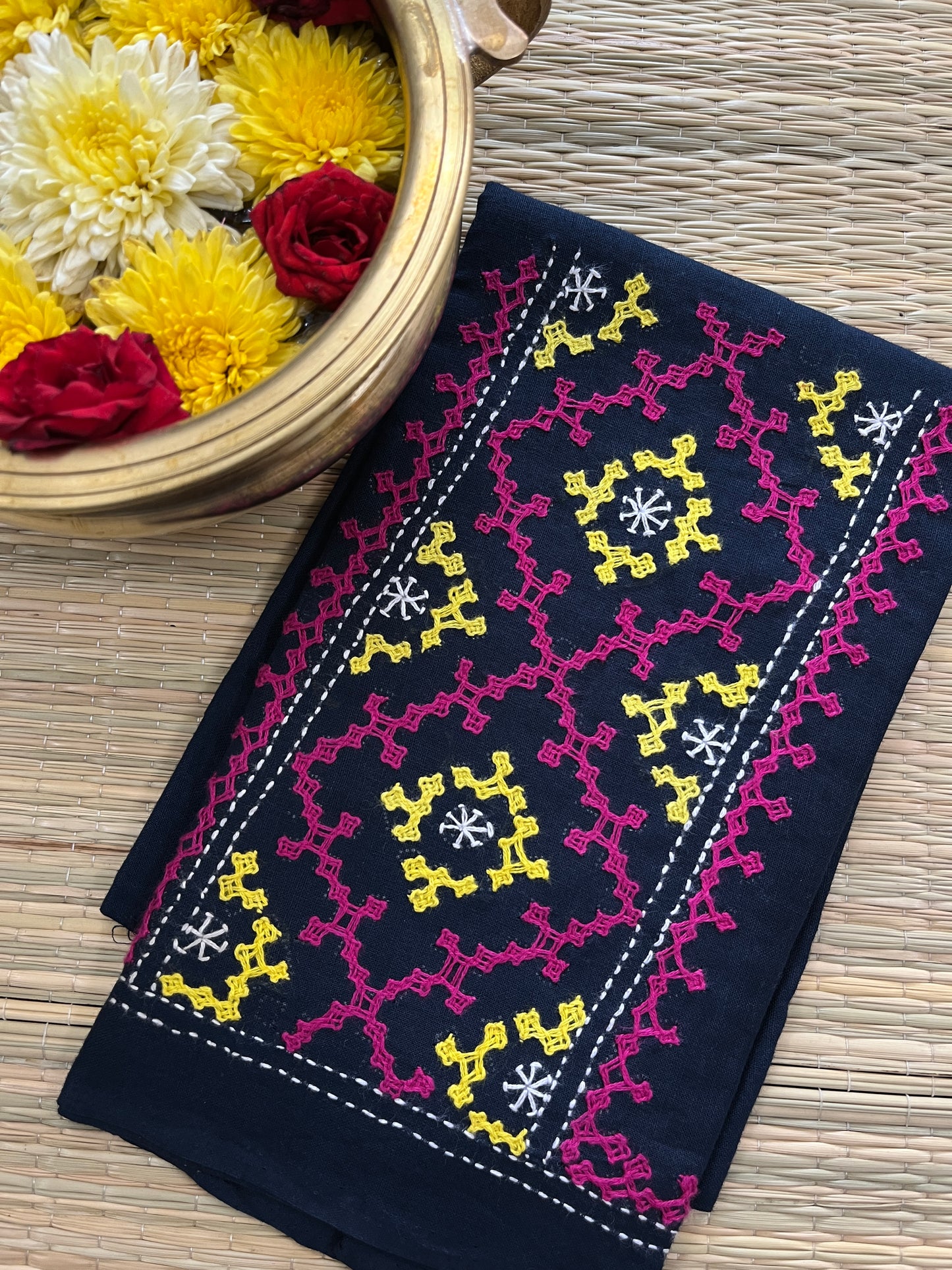 KUTBP34 Kutchwork Blouse Piece