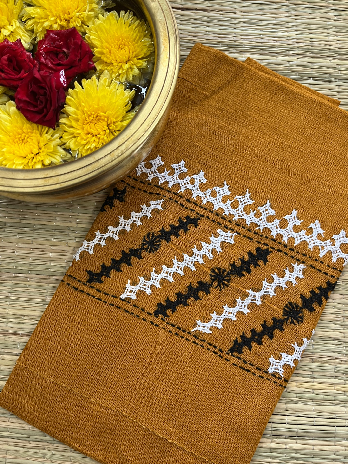 KUTBP75 Kutchwork Blouse Piece