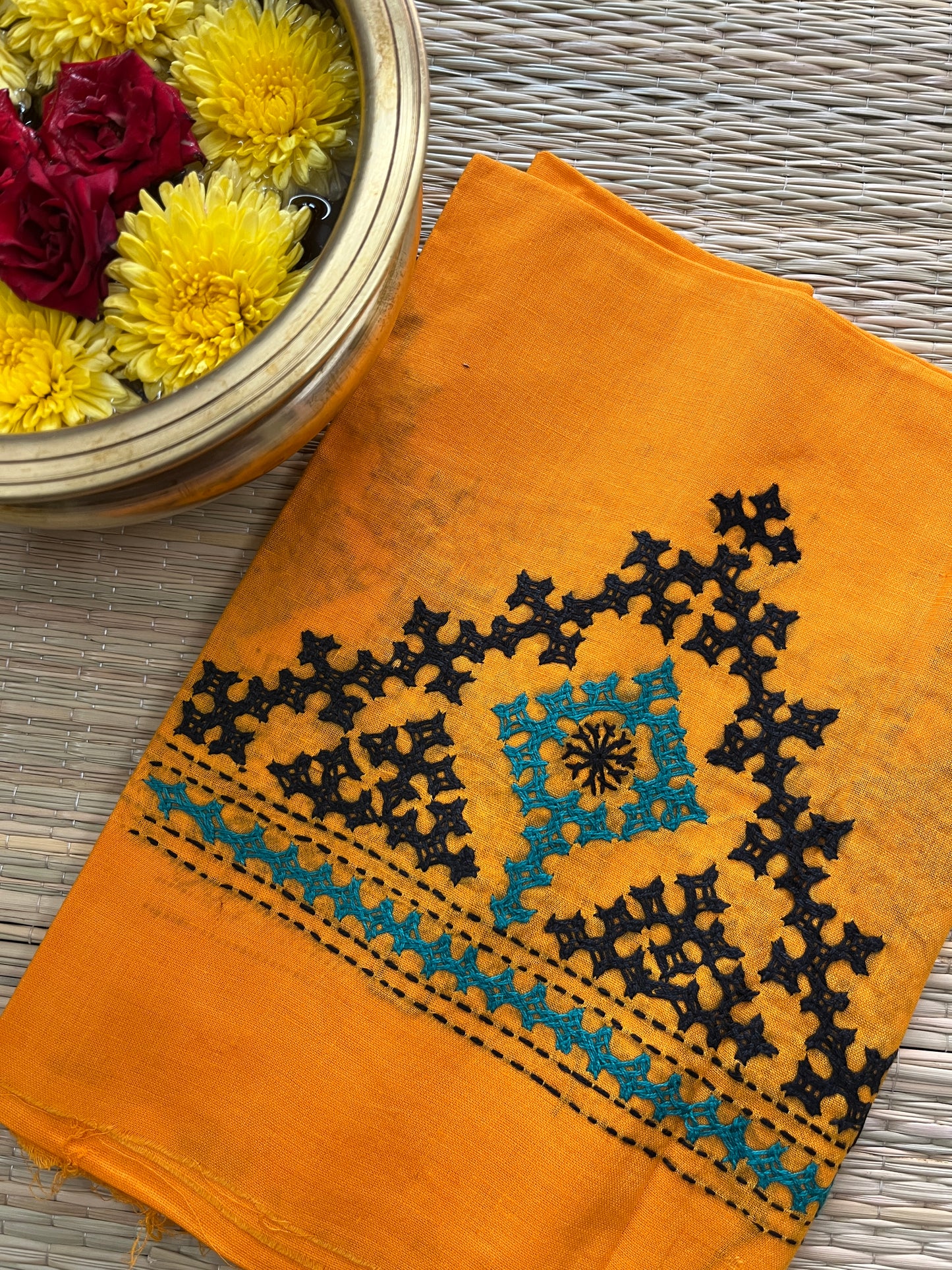 KUTBP100 Kutchwork Blouse Piece