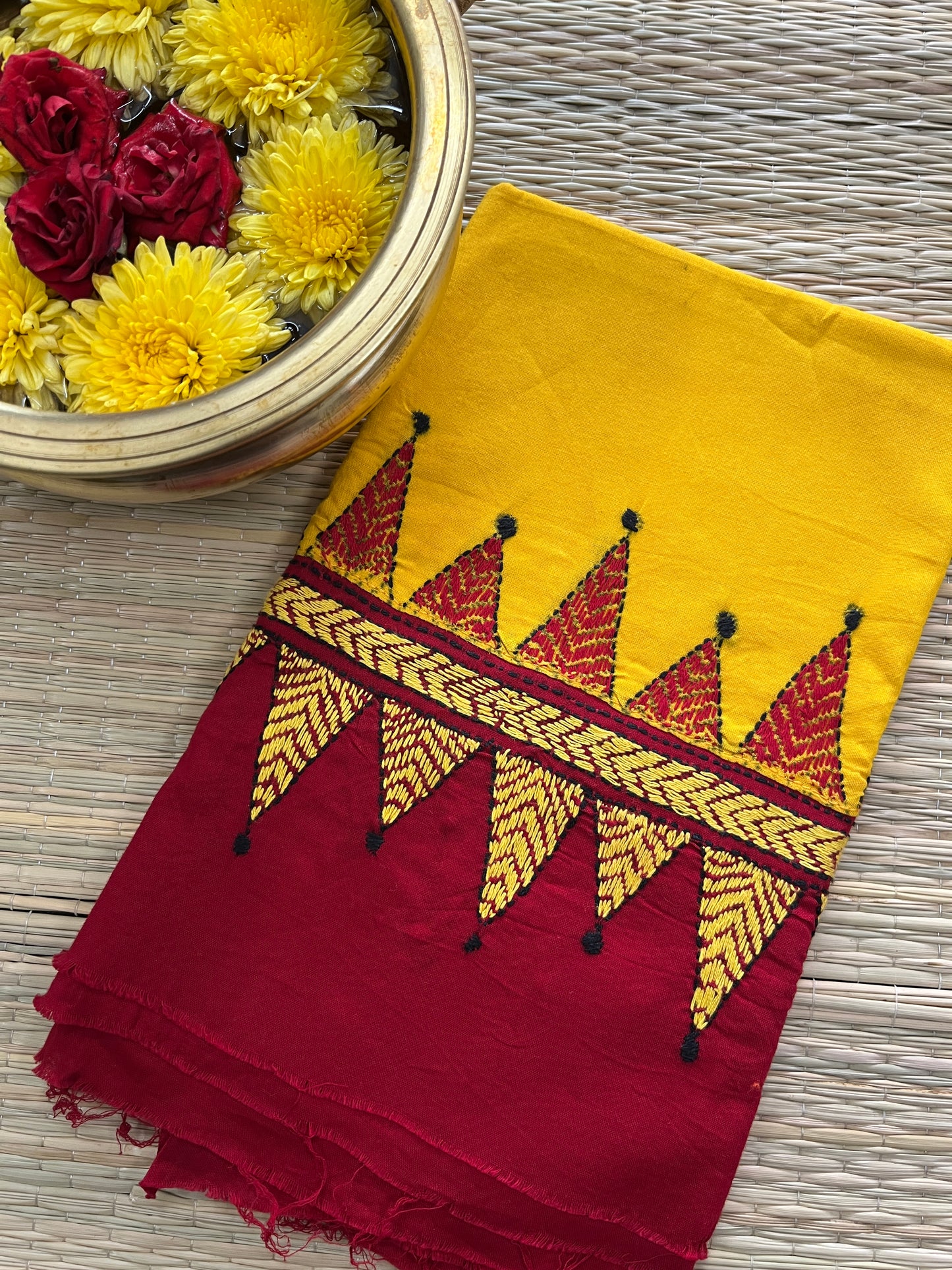 DKABP16 Dual Color Kanthawork Blouse Piece