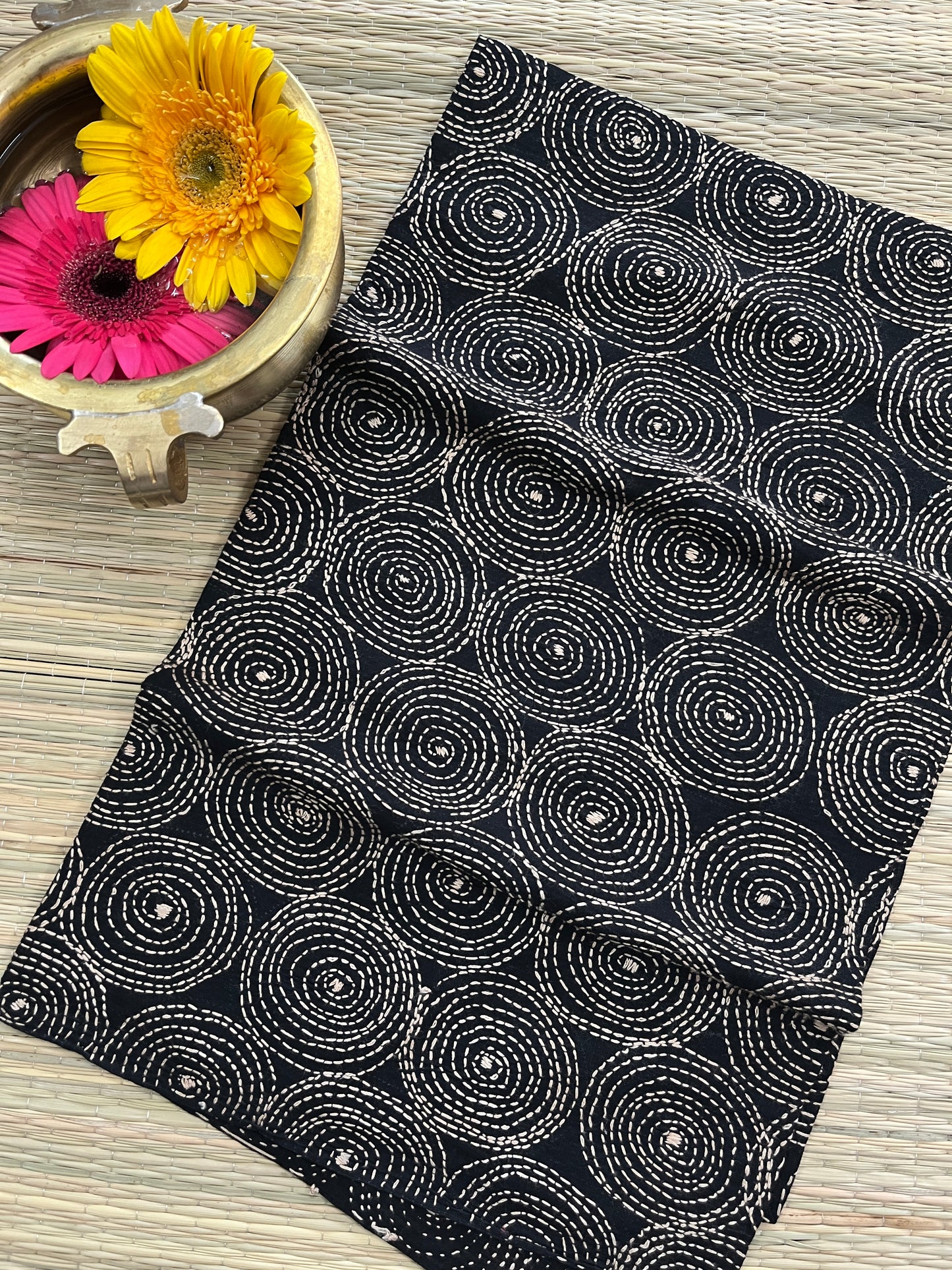 AKBP35 Allover Kanthawork Blouse Piece