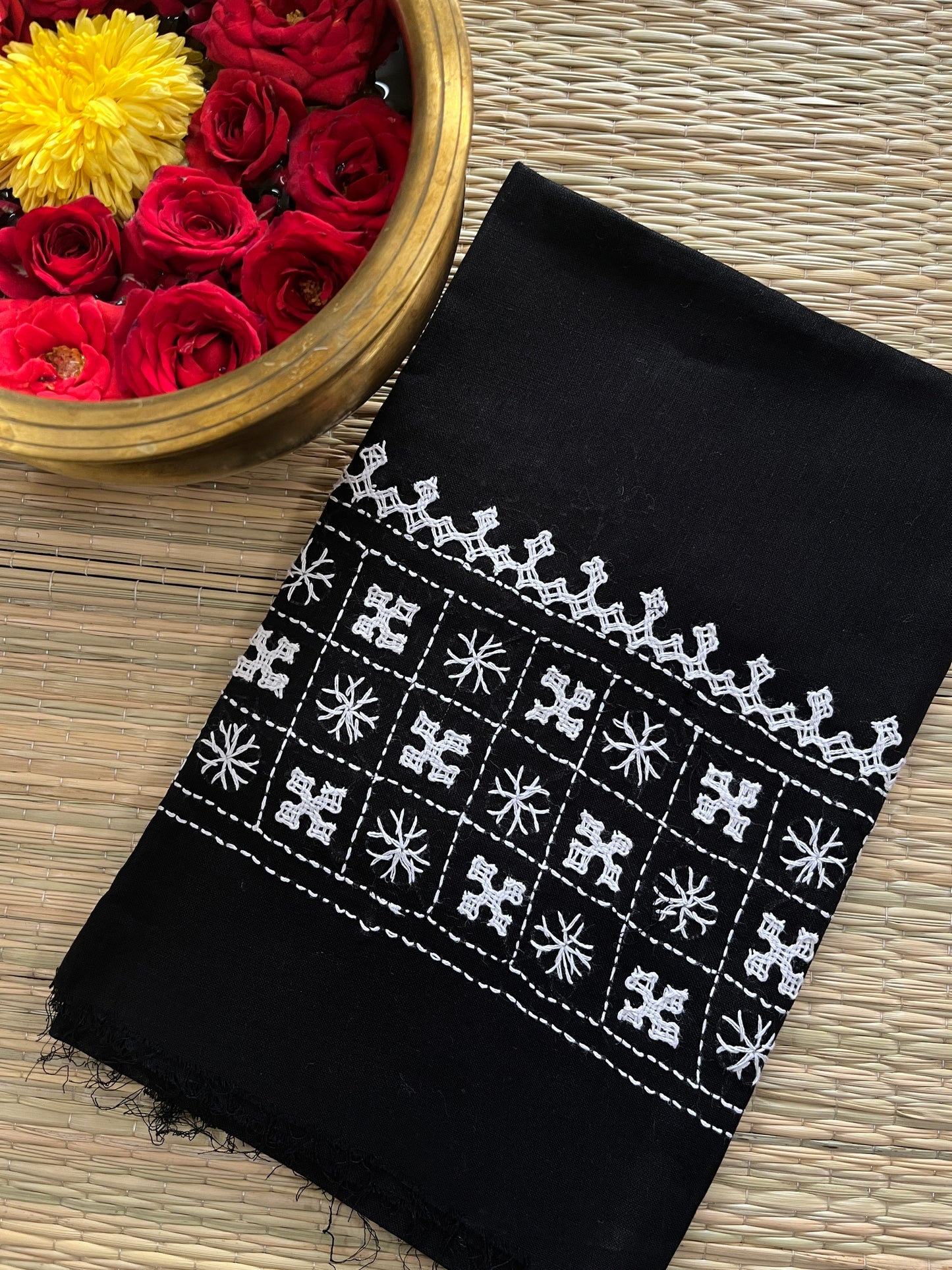 KUTBP202 Kutchwork Blouse Piece