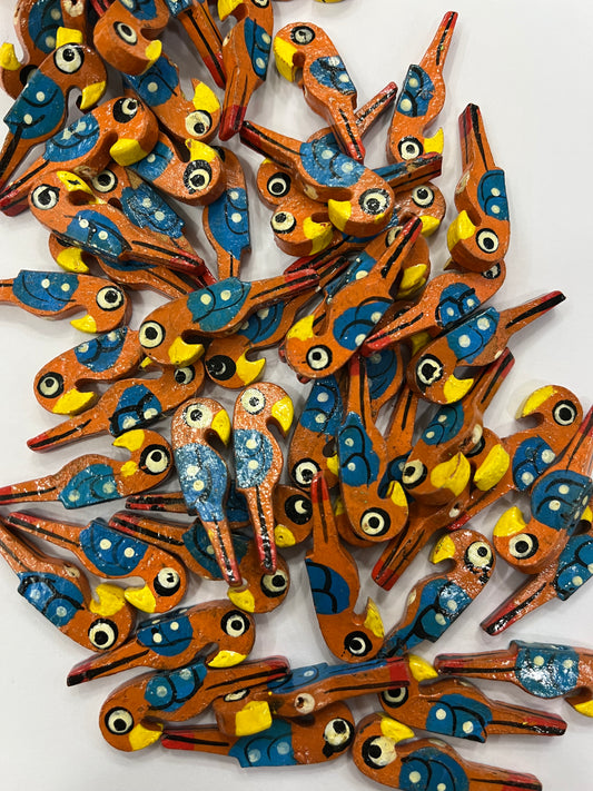 BROWN Parrot Buttons