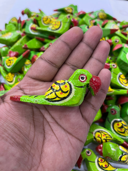 Big Parrot Buttons