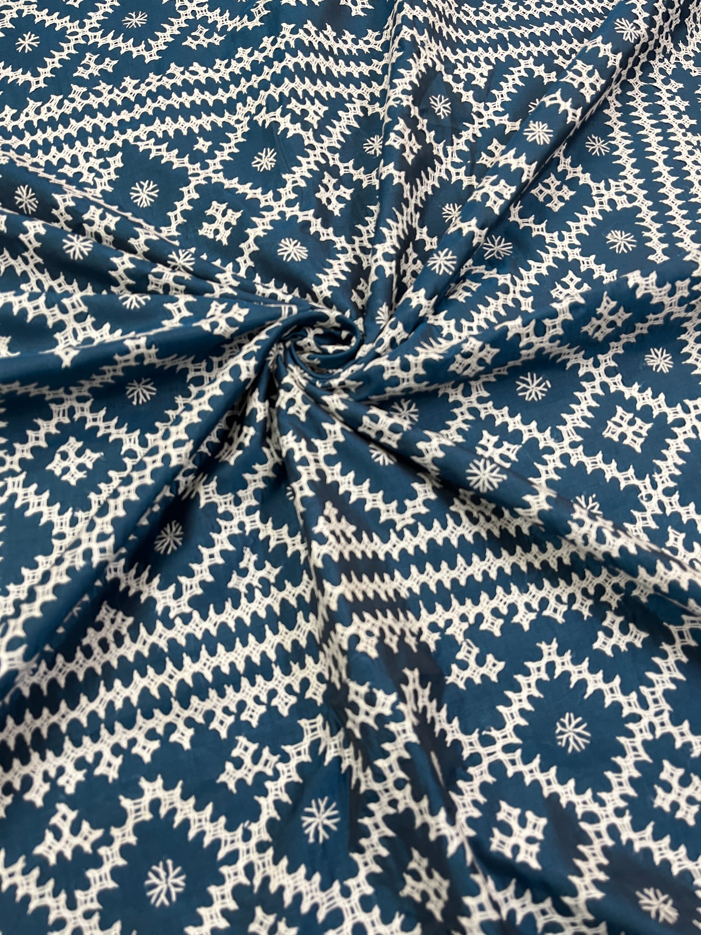 Honeycomb Kutchwork Saree