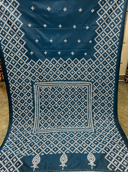 Honeycomb Kutchwork Saree