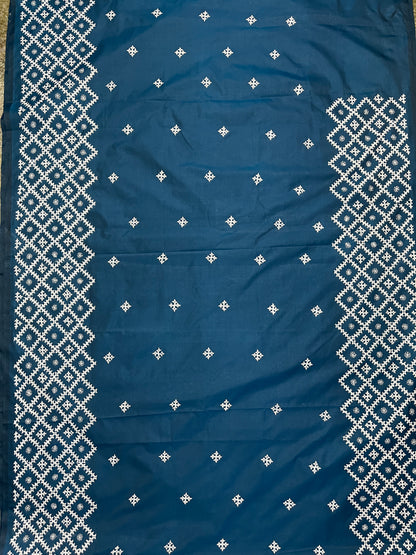 Honeycomb Kutchwork Saree