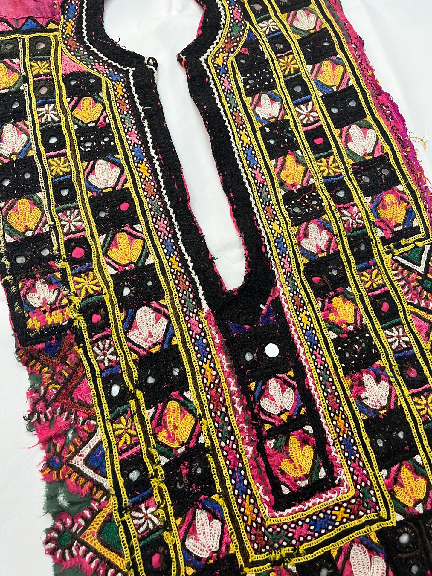 BYK10 Antique Vintage Banjara Neckyoke