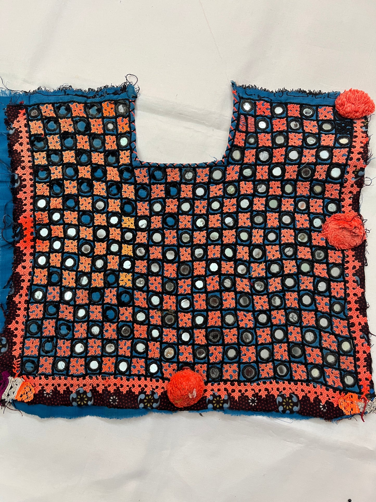 BYK8 Antique Vintage Banjara Neckyoke