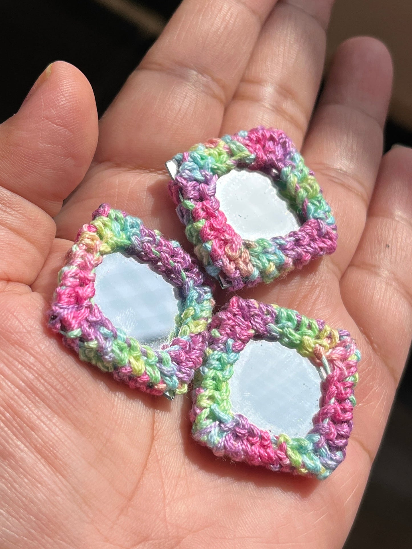 MULTICOLOR Mirror Buttons