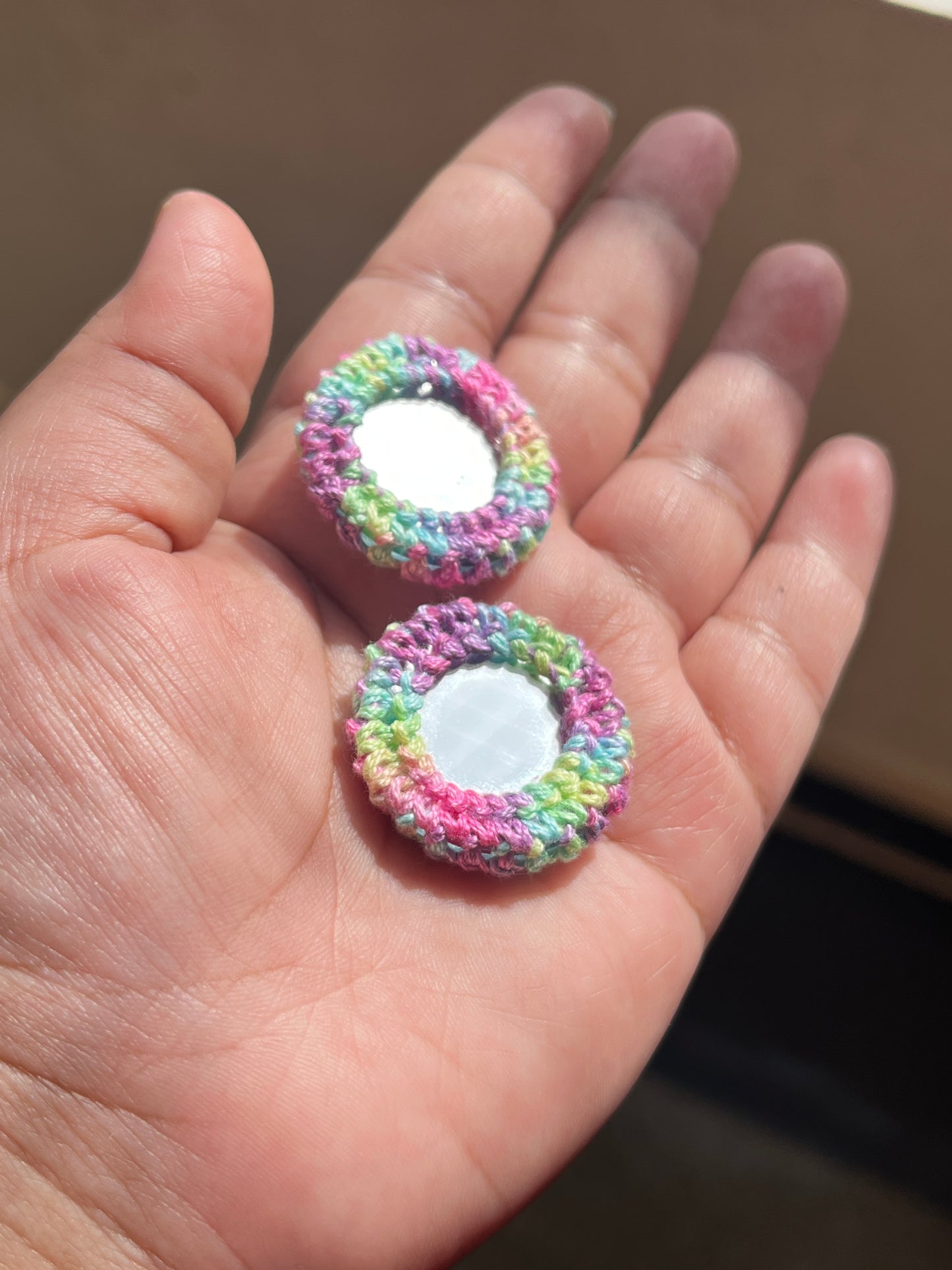 MULTICOLOR Mirror Buttons