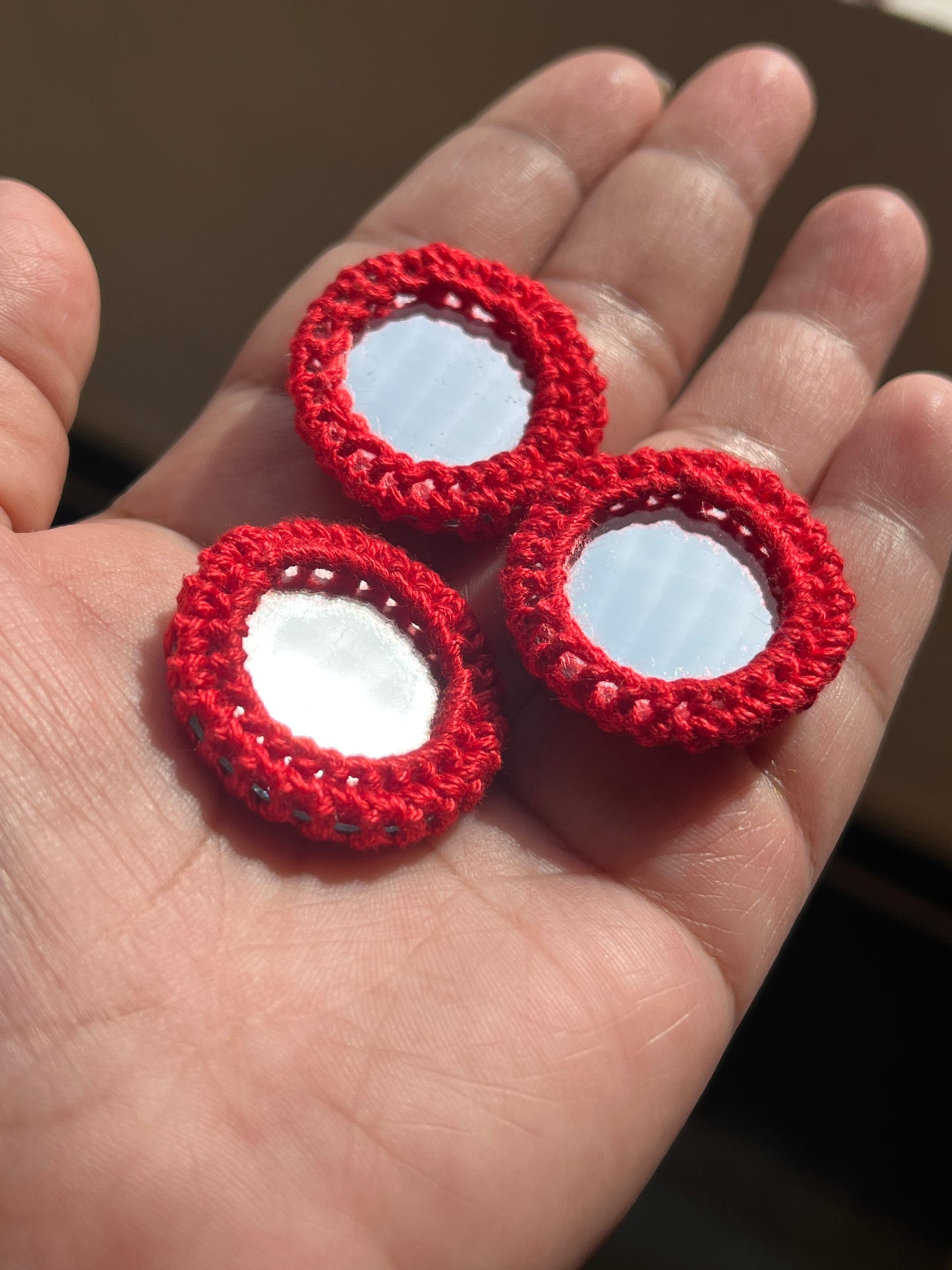 RED Mirror Buttons