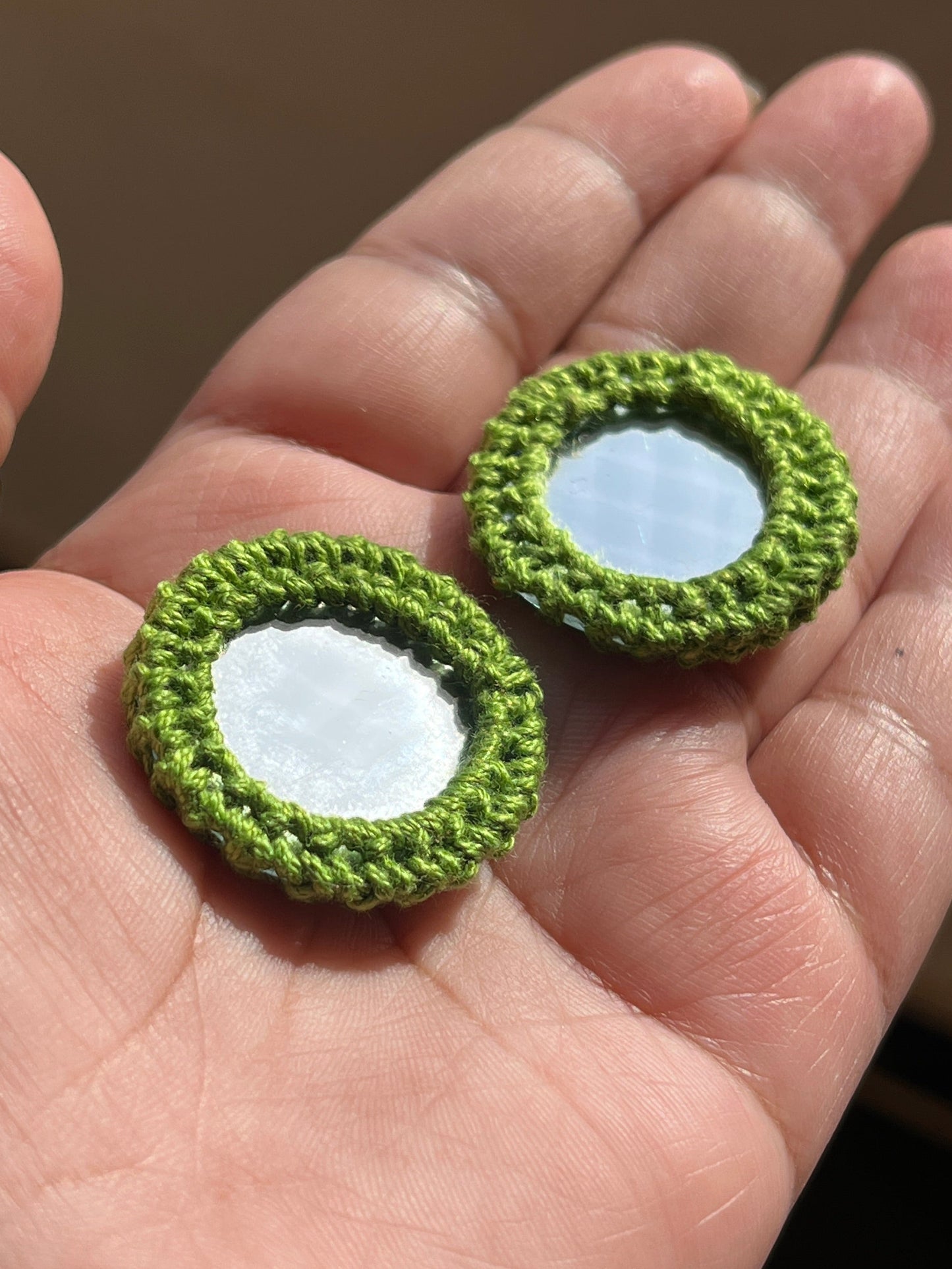 GREEN Mirror Buttons