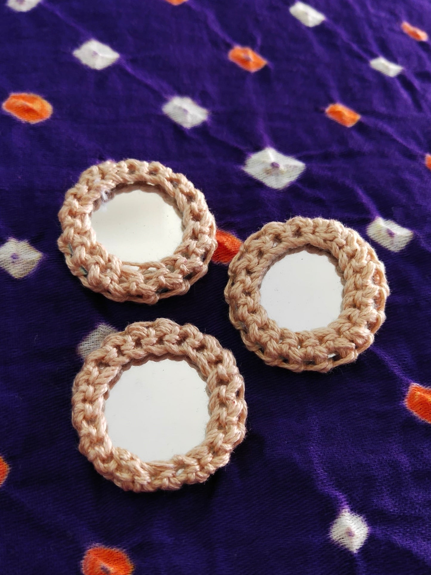 BEIGE Mirror Buttons