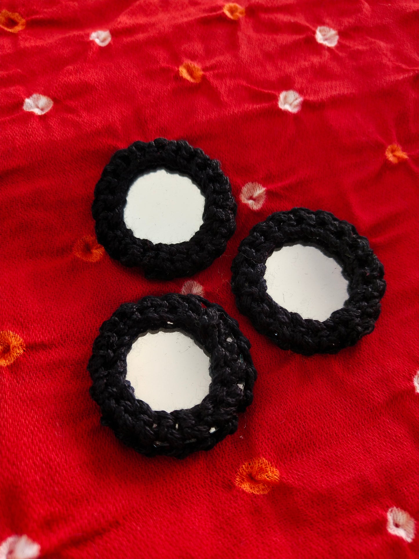 BLACK Mirror Buttons