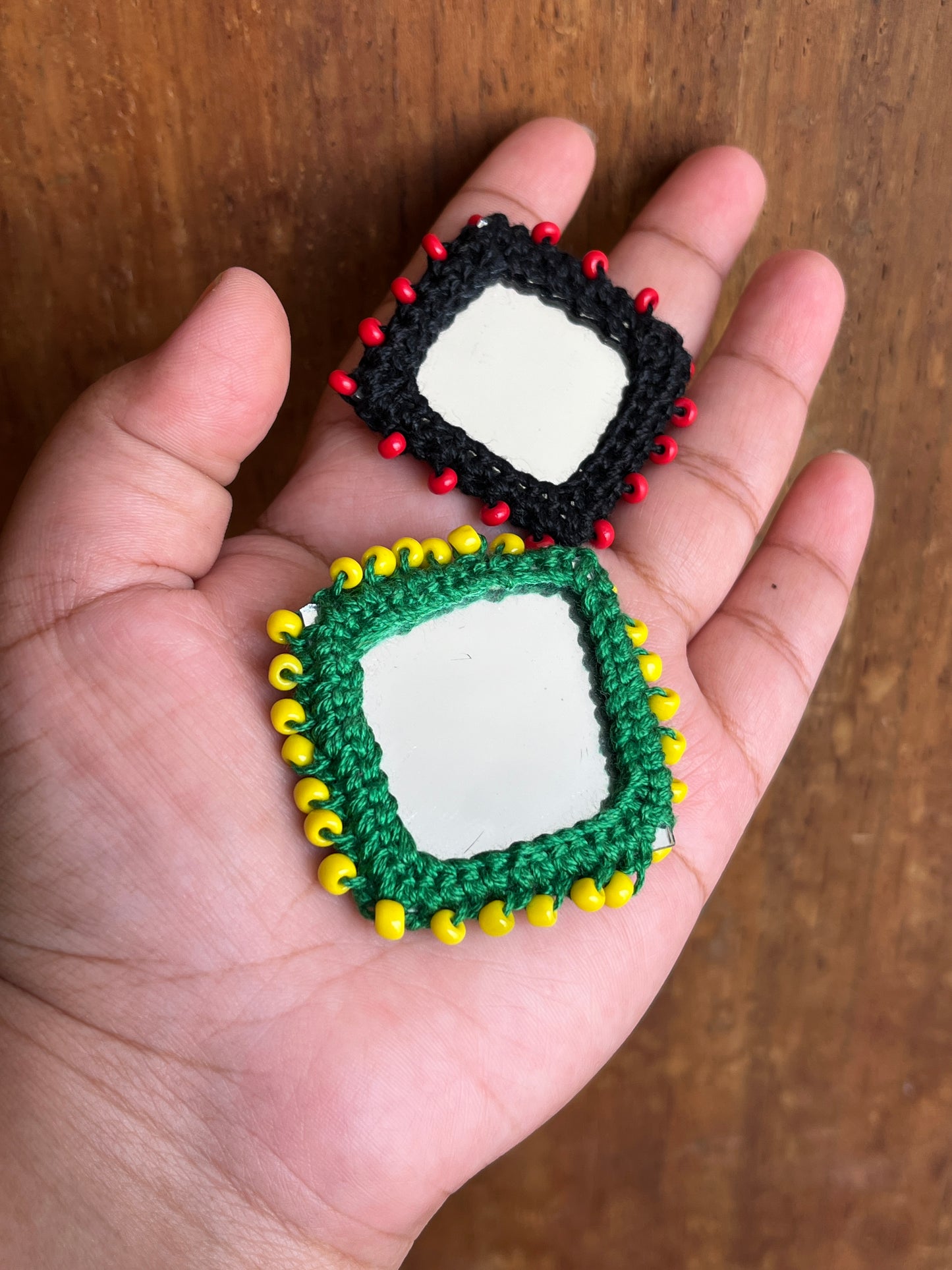 Big Mirror Buttons