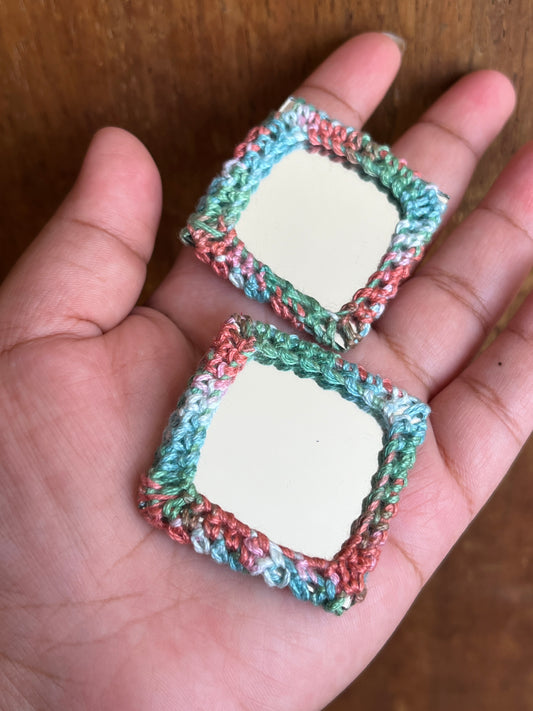 Big Mirror Buttons