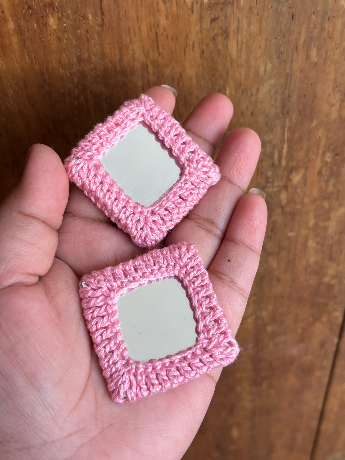 Big Mirror Buttons