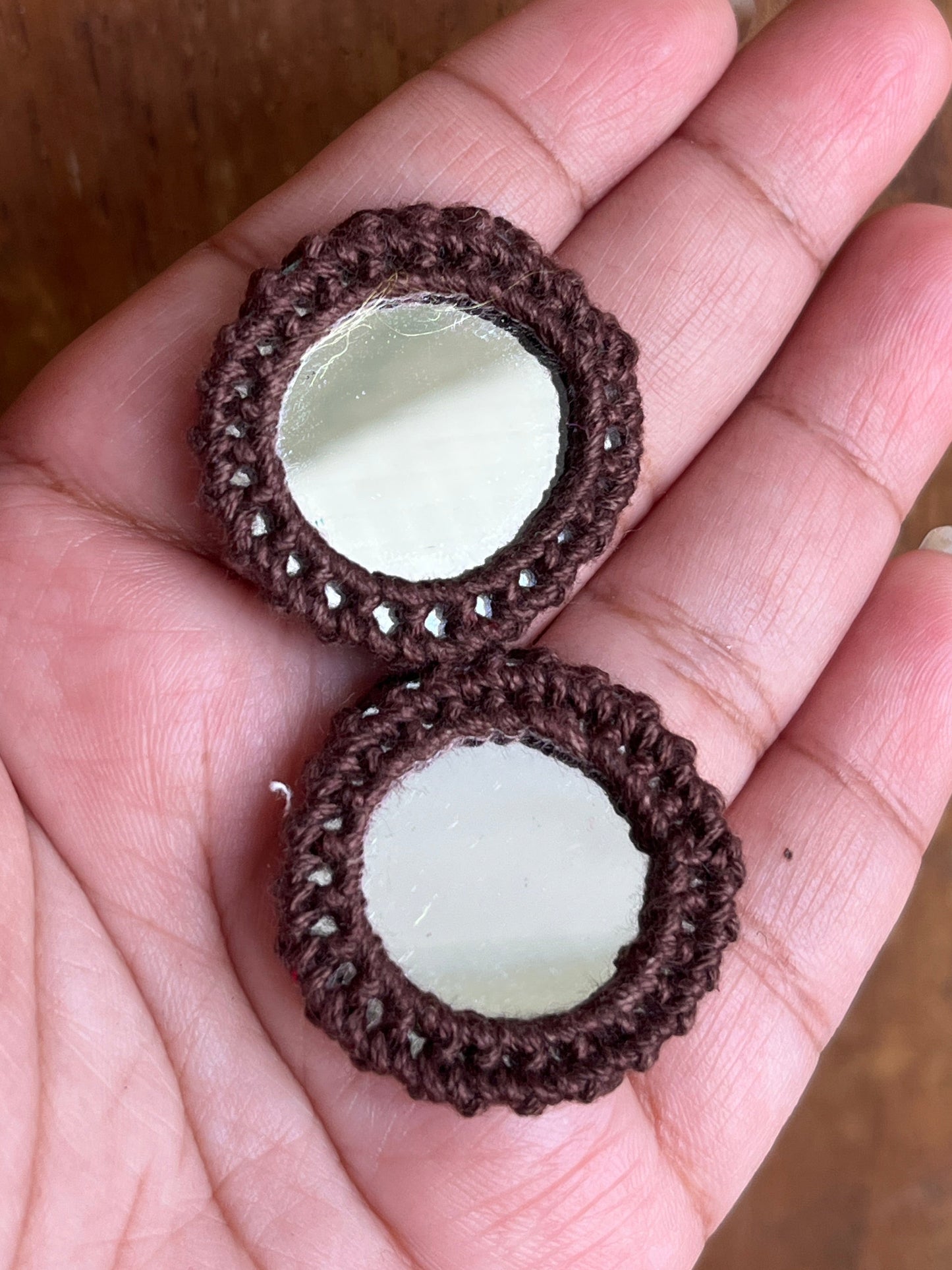 BROWN Mirror Buttons
