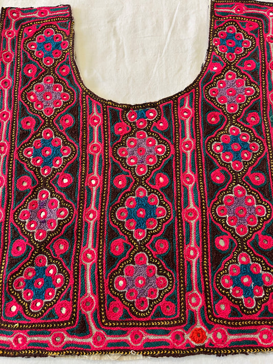 BYK20 Antique Vintage Banjara Neckyoke