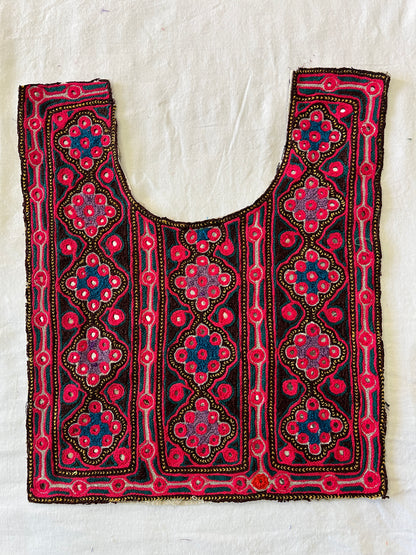 BYK20 Antique Vintage Banjara Neckyoke