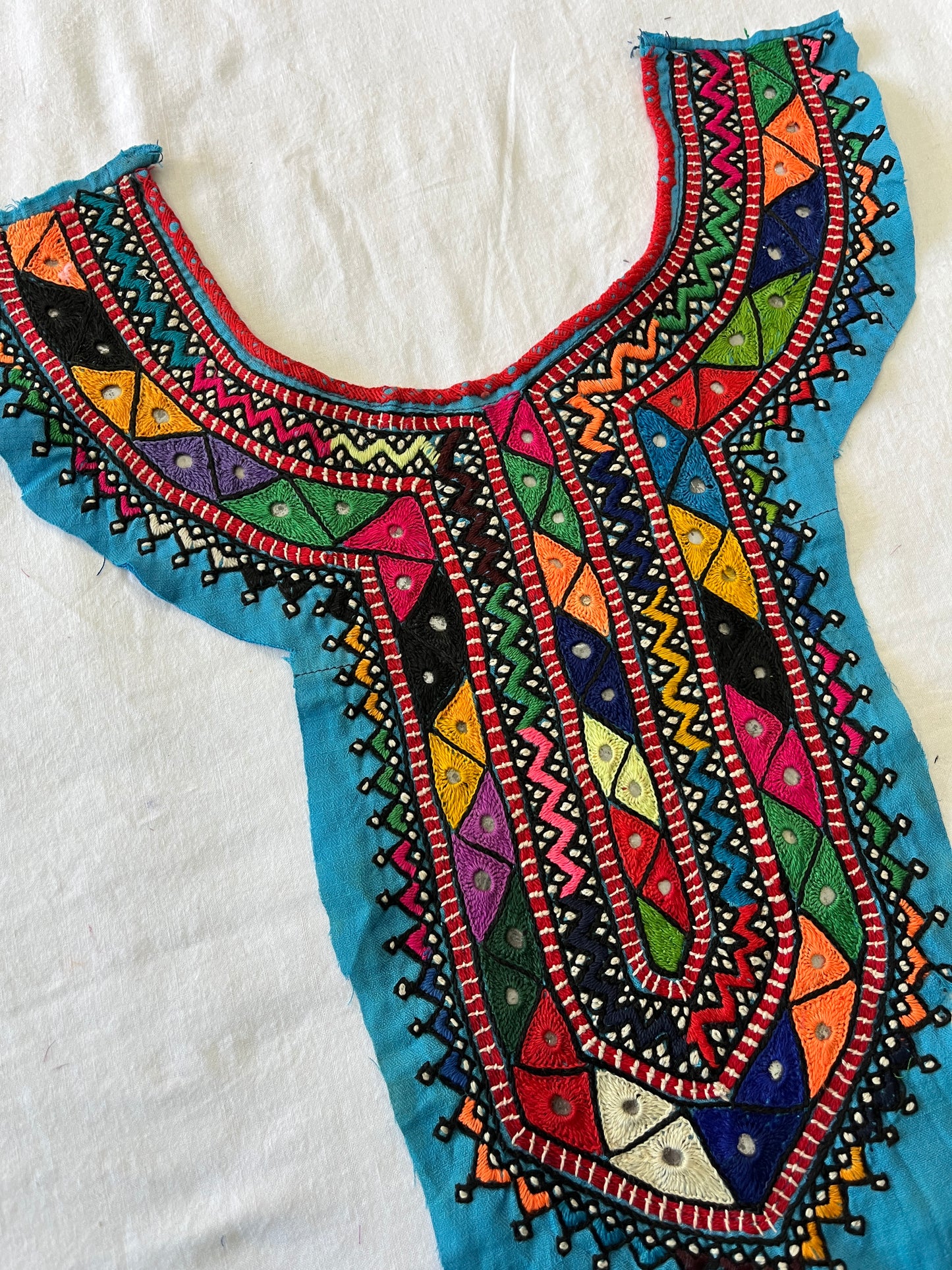 BYK21 Antique Vintage Banjara Neckyoke