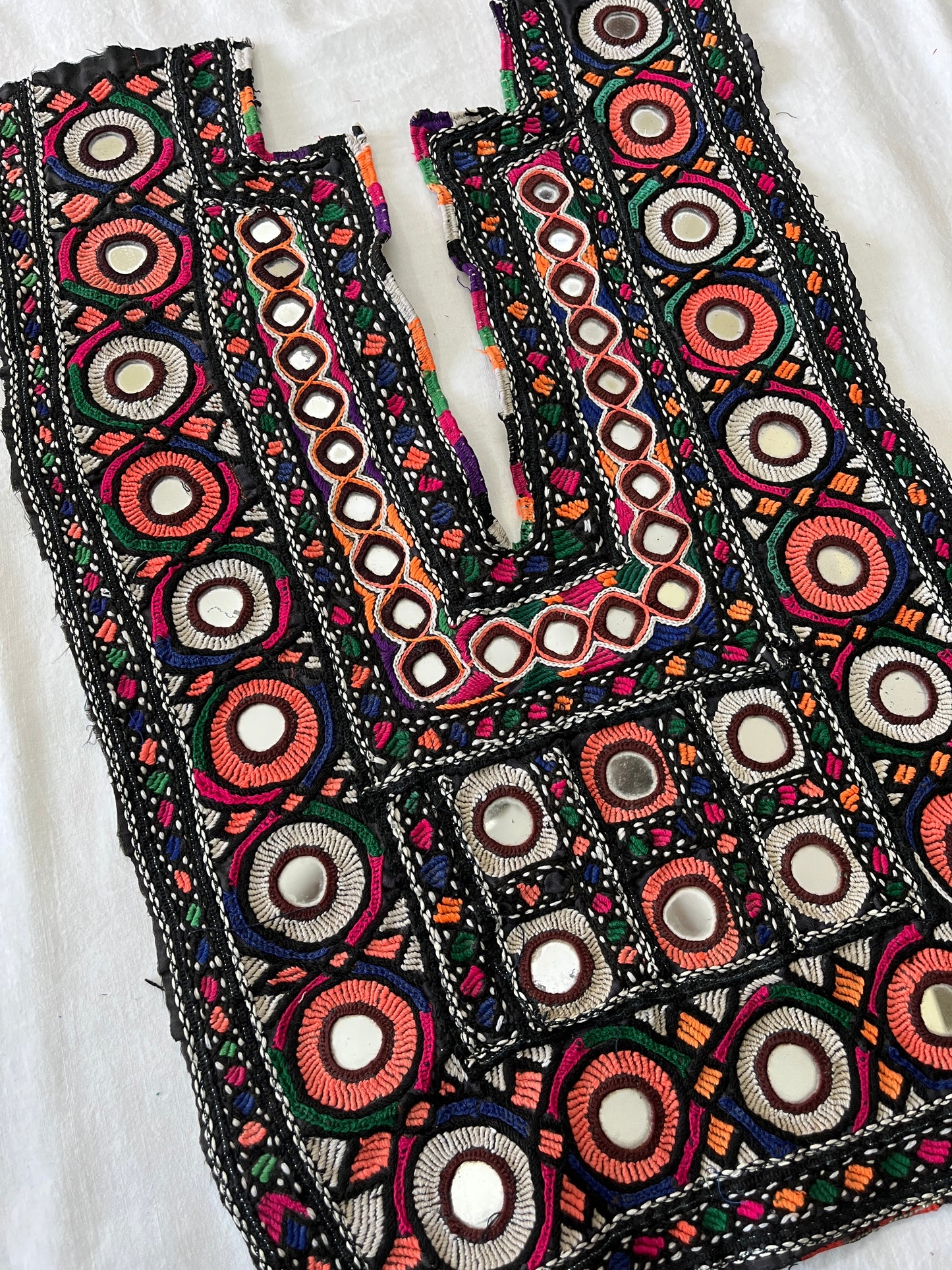 BYK79 Antique Vintage Banjara Neckyoke