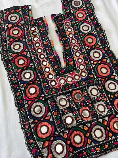BYK79 Antique Vintage Banjara Neckyoke