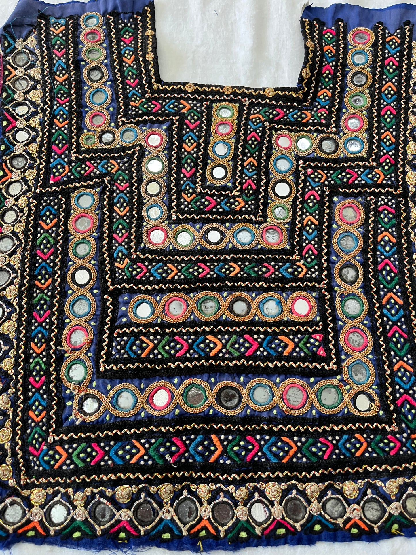 BYK49 Antiqyue Vintage Banjara Neckyoke