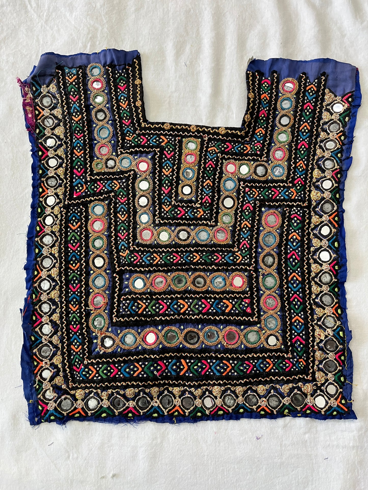 BYK49 Antiqyue Vintage Banjara Neckyoke