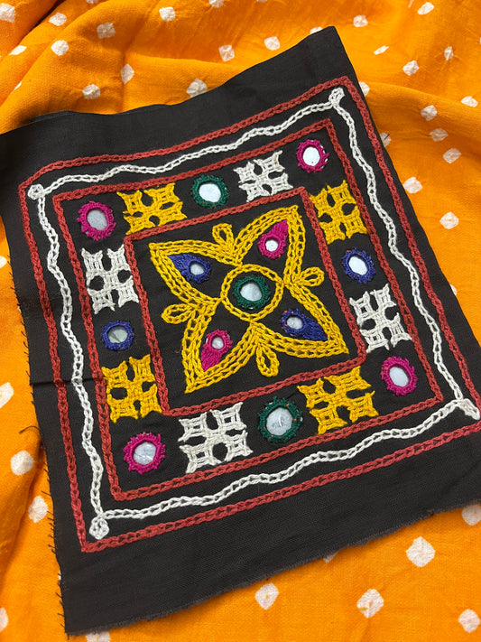 KP336 Kutchwork Patch