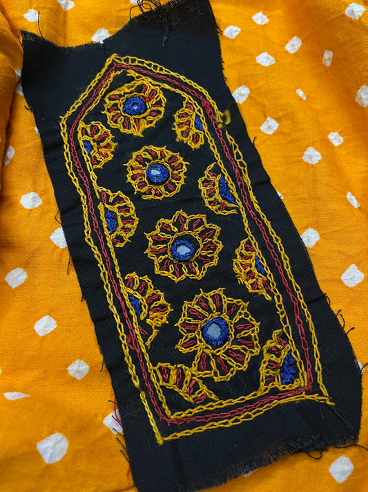 KP354 Kutchwork Patch
