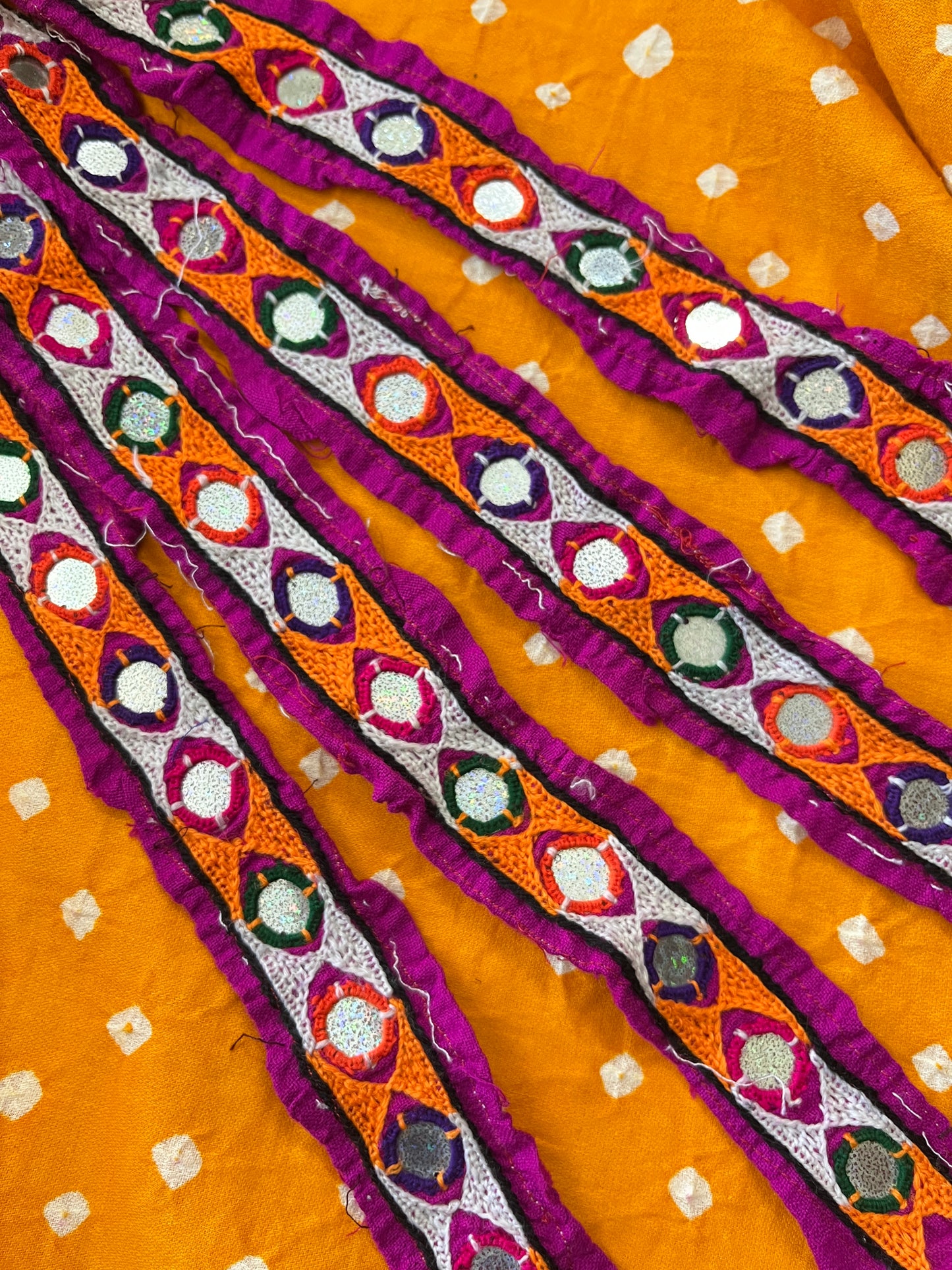KB38 Kutchwork Border