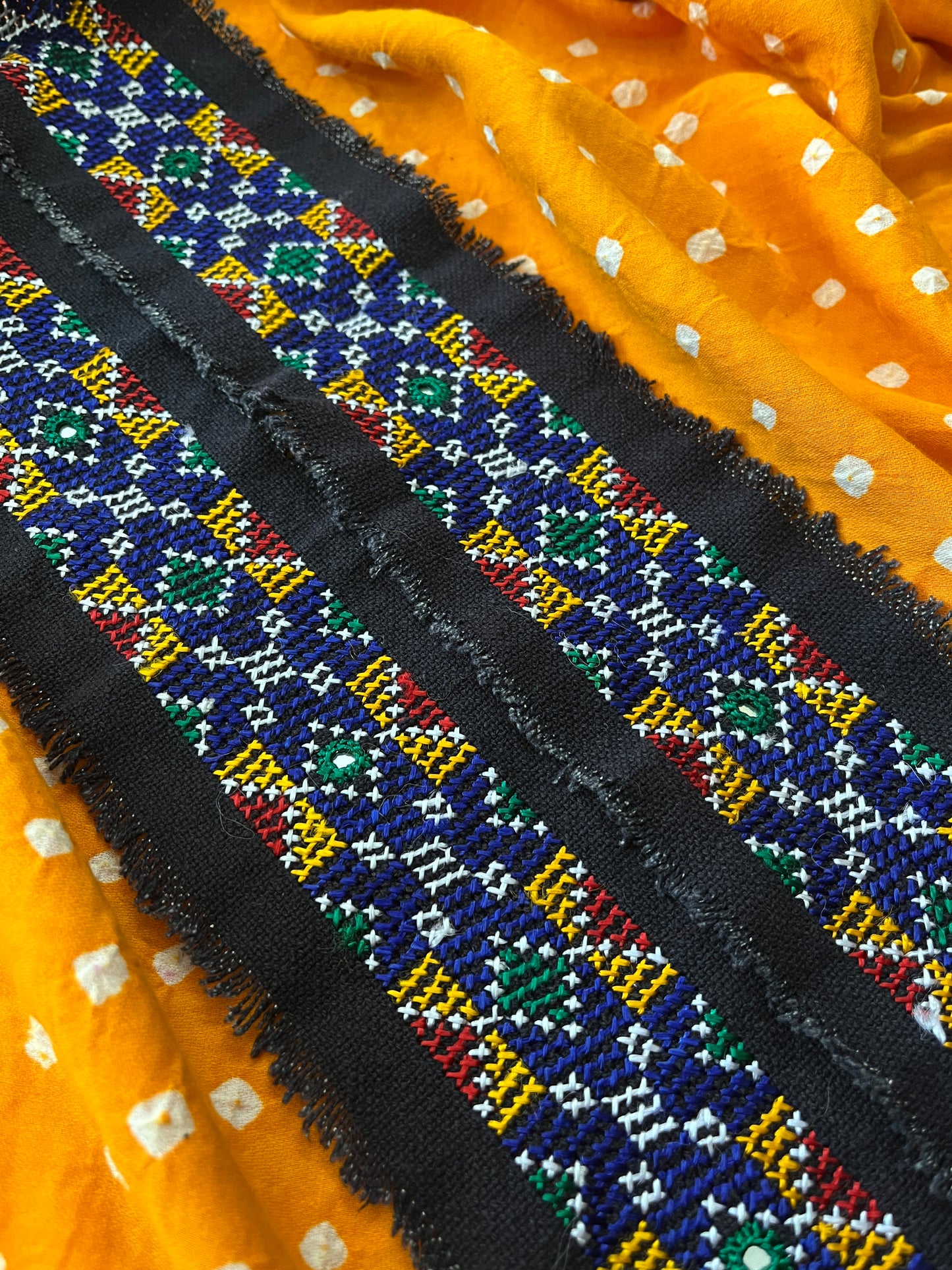 KB51 Kutchwork Border
